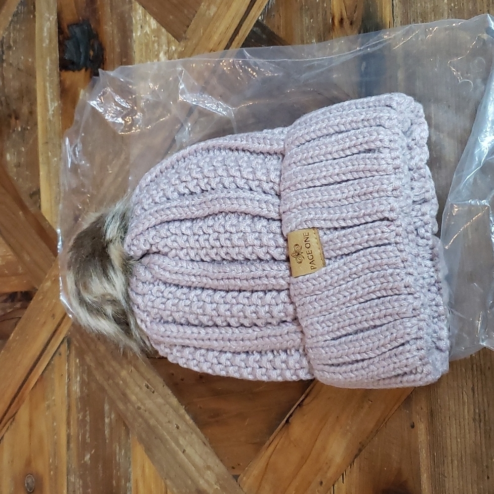 PAGE One hat 👒